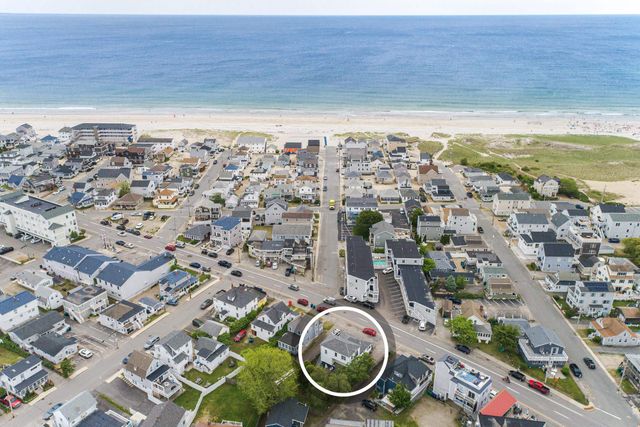 13 Ocean Boulevard, Hampton, NH 03842