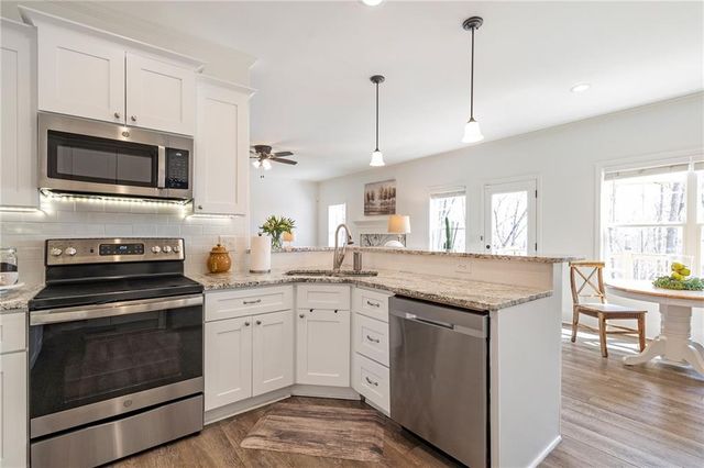 5234 Laurel Lane, Gainesville, GA 30506