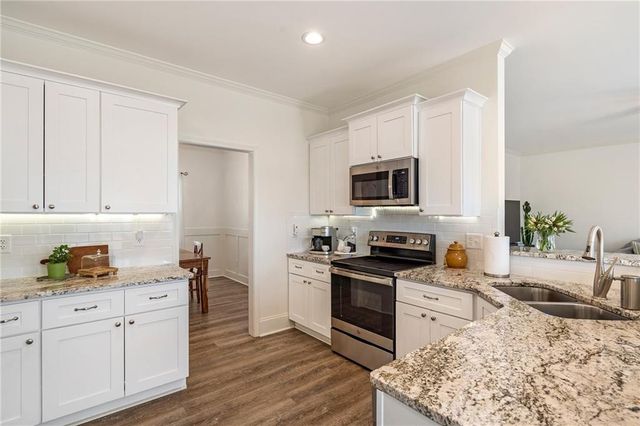 5234 Laurel Lane, Gainesville, GA 30506