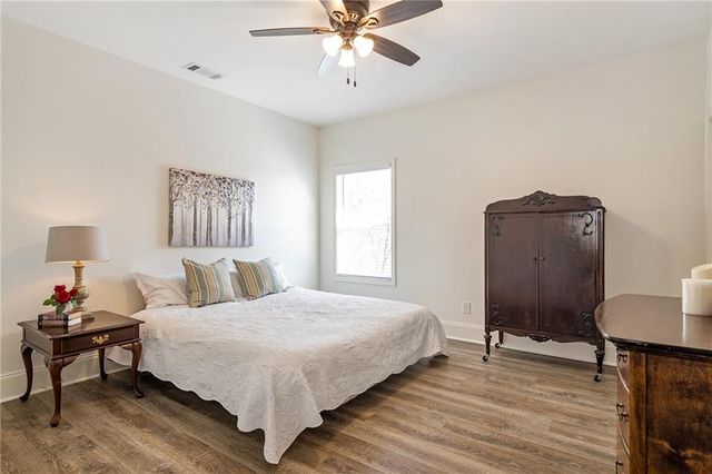 5234 Laurel Lane, Gainesville, GA 30506