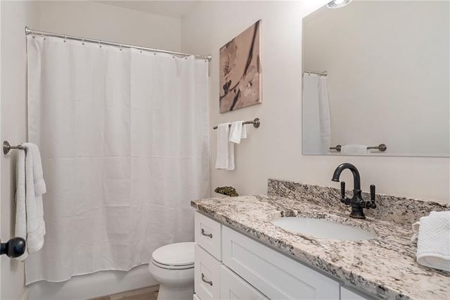 5234 Laurel Lane, Gainesville, GA 30506