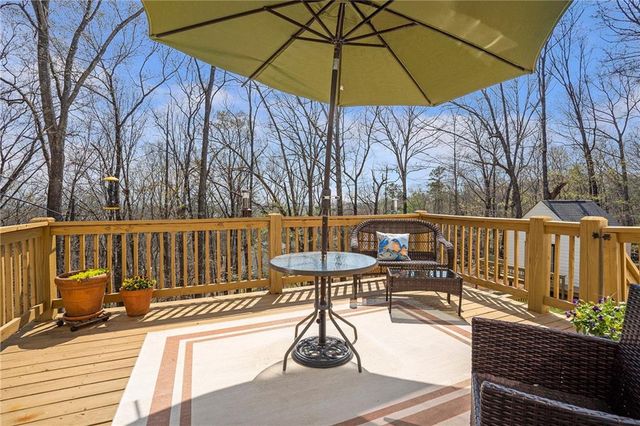 5234 Laurel Lane, Gainesville, GA 30506