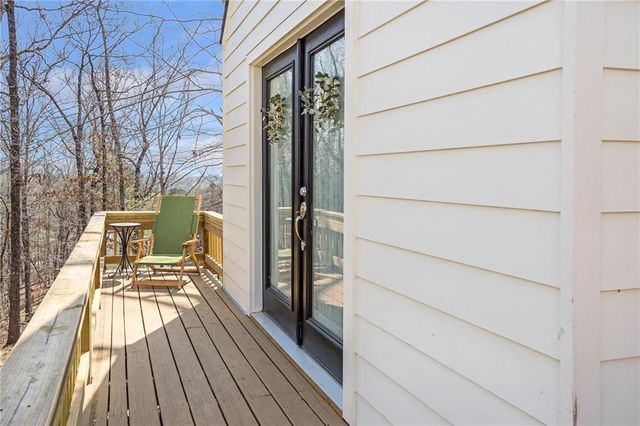 5234 Laurel Lane, Gainesville, GA 30506