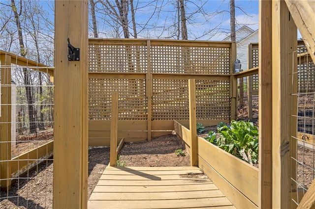 5234 Laurel Lane, Gainesville, GA 30506