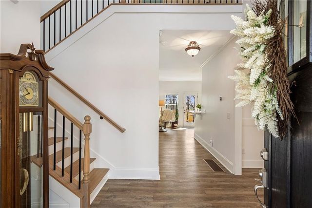 5234 Laurel Lane, Gainesville, GA 30506