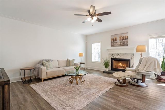 5234 Laurel Lane, Gainesville, GA 30506