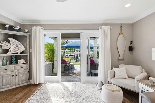 4751 COQUINA KEY DRIVE SE, St Petersburg, FL 33705