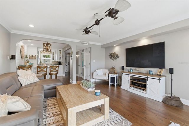 4751 COQUINA KEY DRIVE SE, St Petersburg, FL 33705