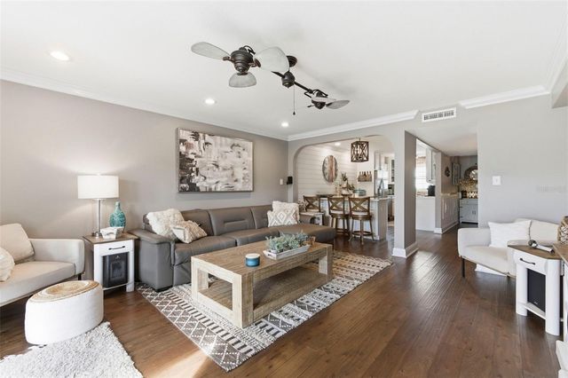 4751 COQUINA KEY DRIVE SE, St Petersburg, FL 33705