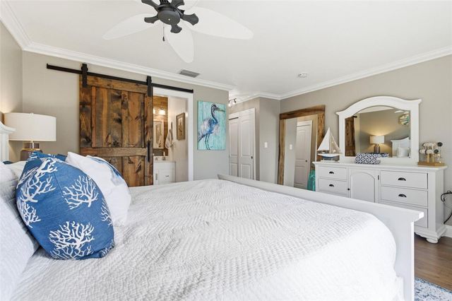 4751 COQUINA KEY DRIVE SE, St Petersburg, FL 33705