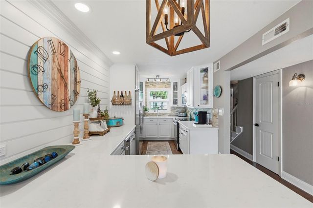 4751 COQUINA KEY DRIVE SE, St Petersburg, FL 33705