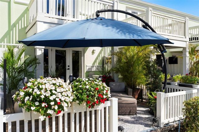 4751 COQUINA KEY DRIVE SE, St Petersburg, FL 33705