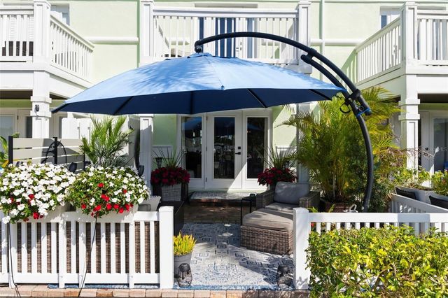 4751 COQUINA KEY DRIVE SE, St Petersburg, FL 33705