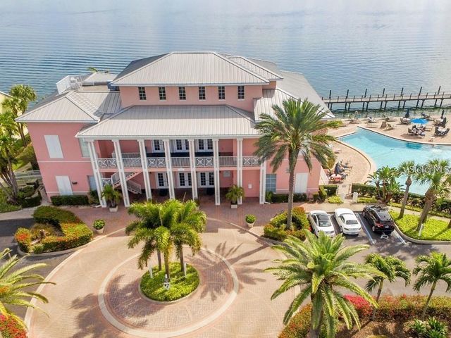 4751 COQUINA KEY DRIVE SE, St Petersburg, FL 33705