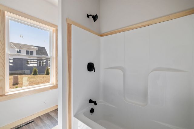 47 Melina's Way, Thornton, NH 03285
