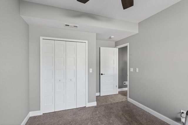 15275 Plumstone Drive, Eden Prairie, MN 55347