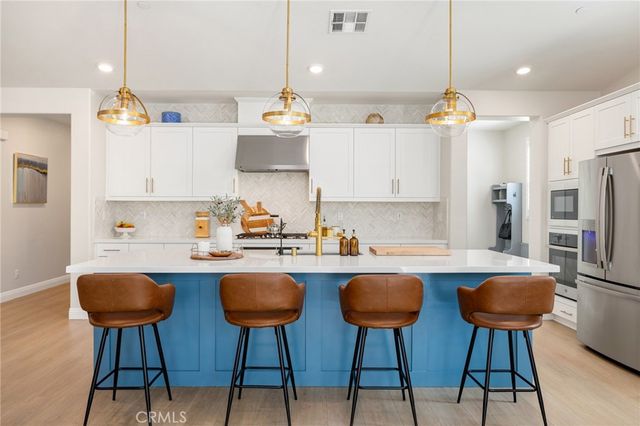 2770 Santa Fiora Drive, Corona, CA 92882