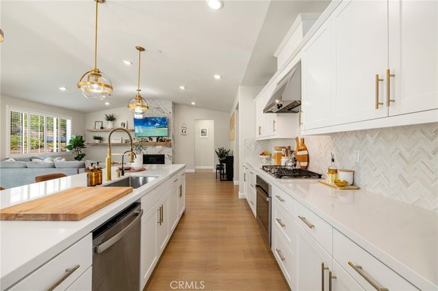 2770 Santa Fiora Drive, Corona, CA 92882