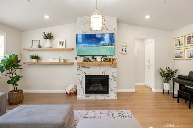 2770 Santa Fiora Drive, Corona, CA 92882