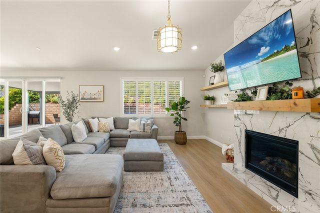 2770 Santa Fiora Drive, Corona, CA 92882