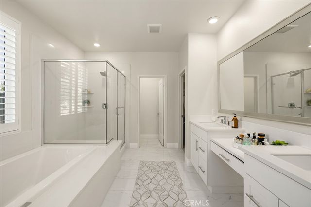 2770 Santa Fiora Drive, Corona, CA 92882