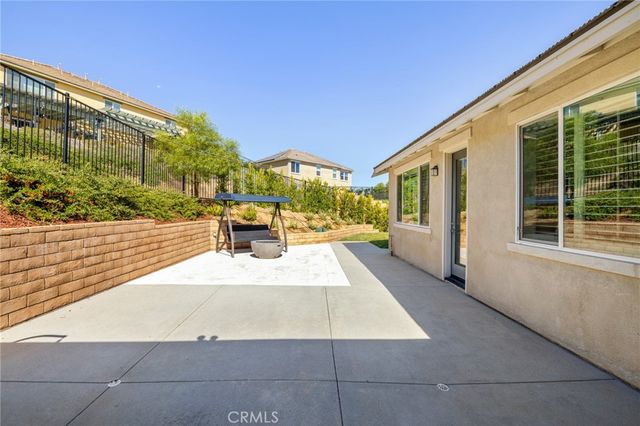 2770 Santa Fiora Drive, Corona, CA 92882