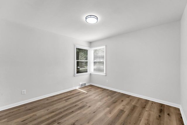 1716 W Grand AVENUE, Beloit, WI 53511
