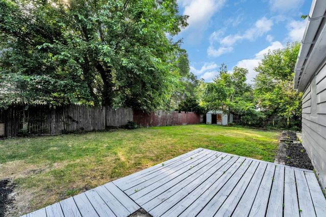 1716 W Grand AVENUE, Beloit, WI 53511