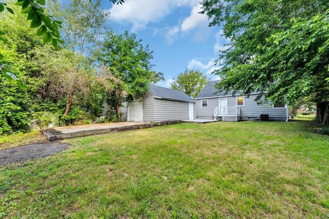 1716 W Grand AVENUE, Beloit, WI 53511