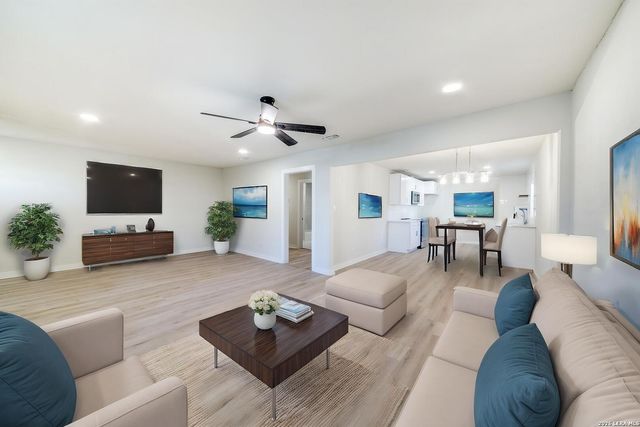 1414 Burleson, San Antonio, TX 78202