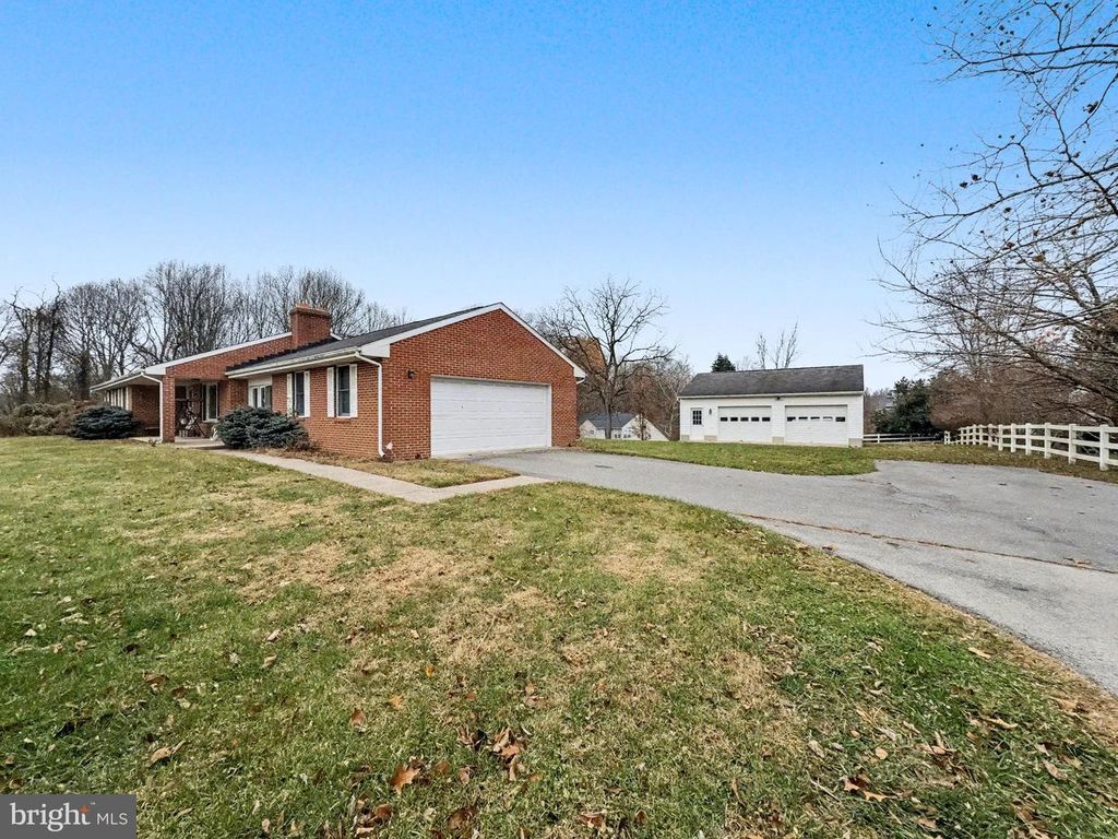 9736 OLD FREDERICK RD, Ellicott City, MD 21042