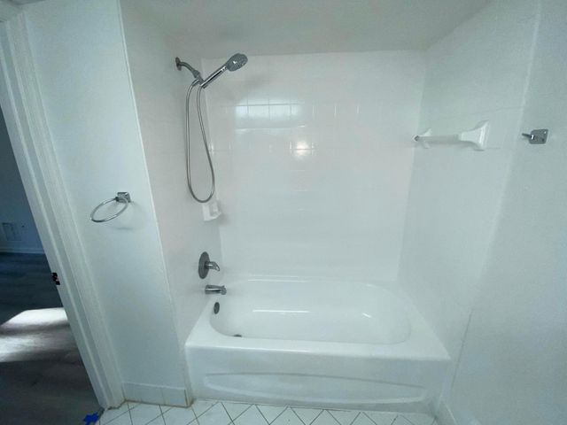 3740 N JOG Road 106, West Palm Beach, FL 33411