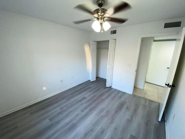 3740 N JOG Road 106, West Palm Beach, FL 33411