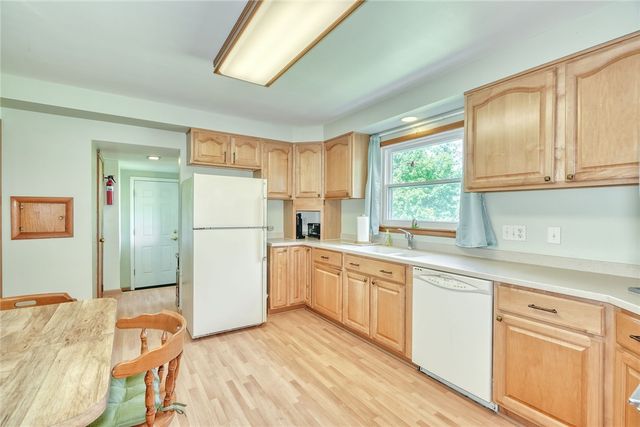1108 State Road, Penfield, NY 14580