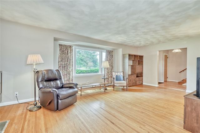 1108 State Road, Penfield, NY 14580