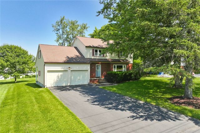 1108 State Road, Penfield, NY 14580