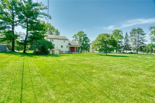 1108 State Road, Penfield, NY 14580