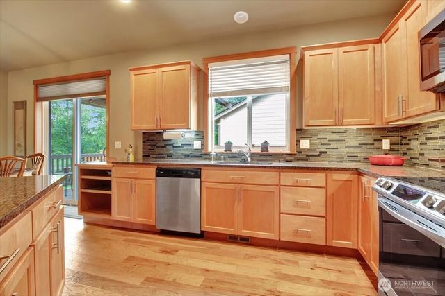 6720 278th Street NW, Stanwood, WA 98292