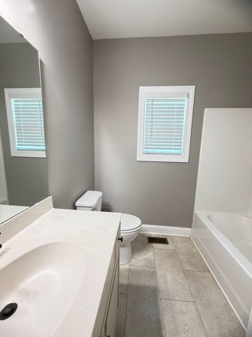 389 Colonial Dr, Winchester, TN 37398