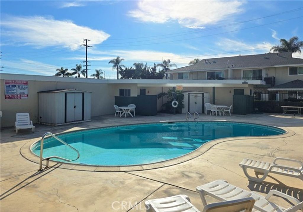 2014 Associated Road 12, Fullerton, CA 92831