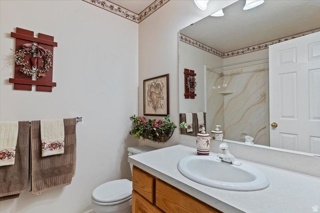 523 E 3600 N, North Ogden, UT 84414