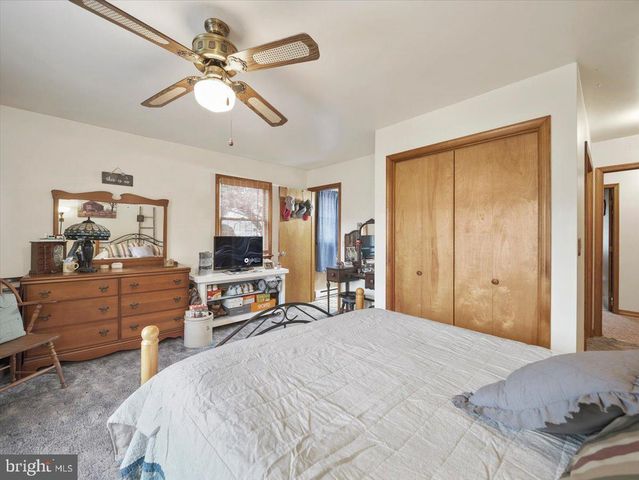 8750 OLDE SCOTLAND RD, Shippensburg, PA 17257