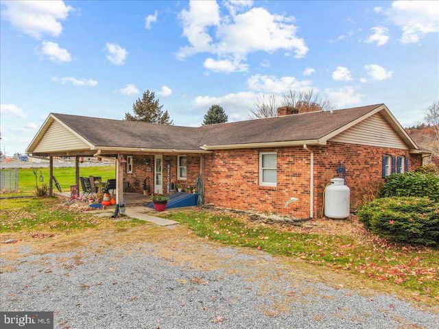 8750 OLDE SCOTLAND RD, Shippensburg, PA 17257