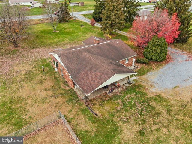 8750 OLDE SCOTLAND RD, Shippensburg, PA 17257