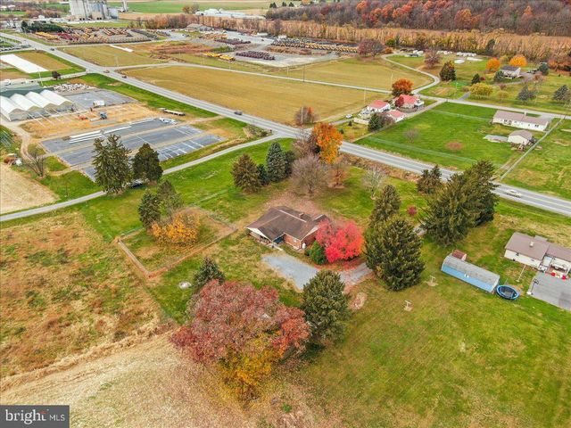 8750 OLDE SCOTLAND RD, Shippensburg, PA 17257