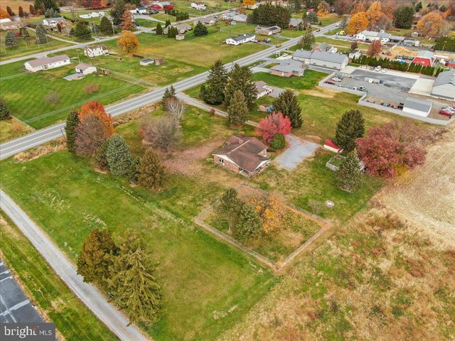 8750 OLDE SCOTLAND RD, Shippensburg, PA 17257