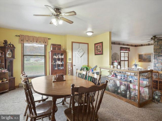 8750 OLDE SCOTLAND RD, Shippensburg, PA 17257