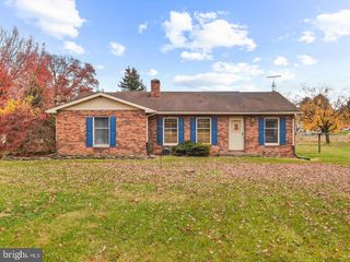 8750 OLDE SCOTLAND RD, Shippensburg, PA 17257