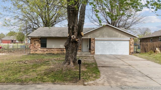 103 Cedar Street, Mannford, OK 74044
