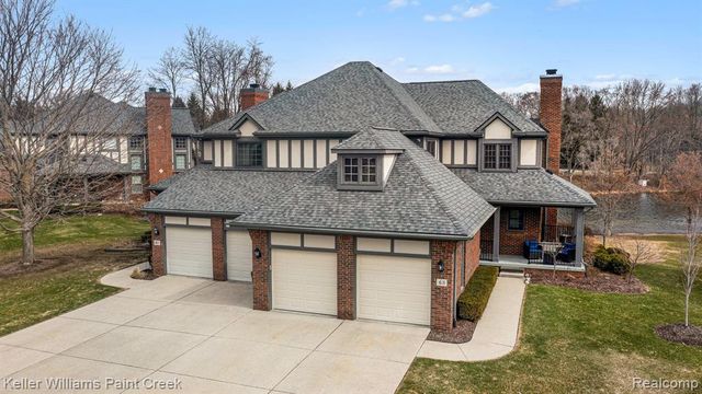 63 Burniah, Lake Orion, MI 48362